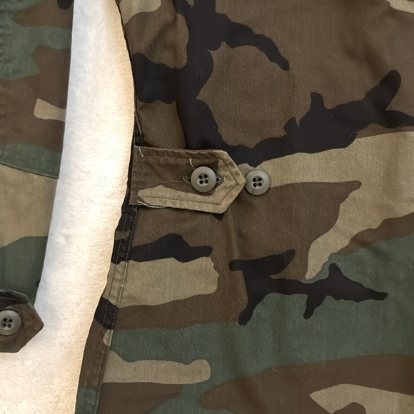 Vintage Military Woodland Combat Camo Coat - Picture 7 of 8